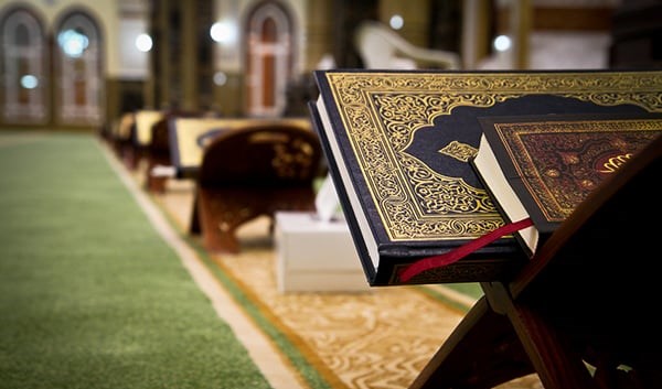 غوتيه كان يُحيي ليلة القدر ويخطّ الآيات القرآنيّة