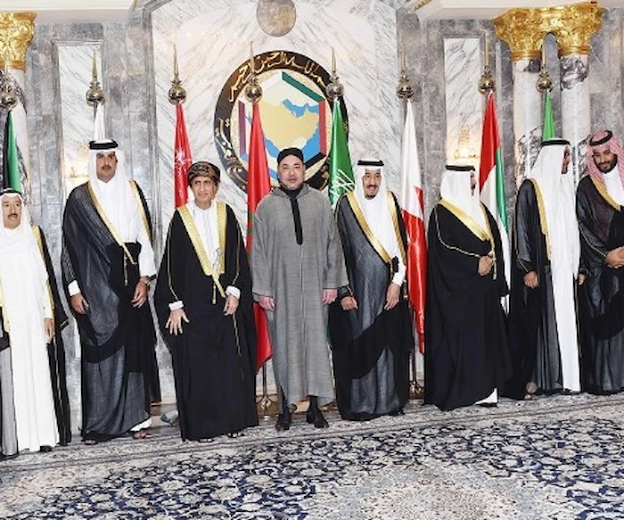 الدبلوماسية المغربية بين جسر الخليج وأفريقيا  الدبلوماسية المغربية بين جسر الخليج وأفريقيا