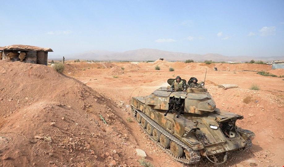 من المفترض أن تنتهي المعارك في الجنوب السوري وتعود هذه المناطق إلى كَنَفِ الدولة، قبيل اجتماع ترامب وبوتين