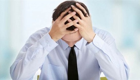 لماذا تنهار المؤسسات التي تستخف بصحة موظفيها النفسية؟
