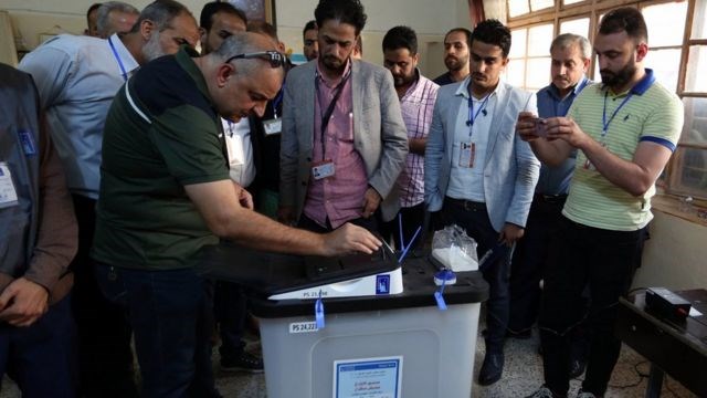 رئيس اللجنة الأمنية للانتخابات العراقية: الانتخابات جرت بسلاسة عالية