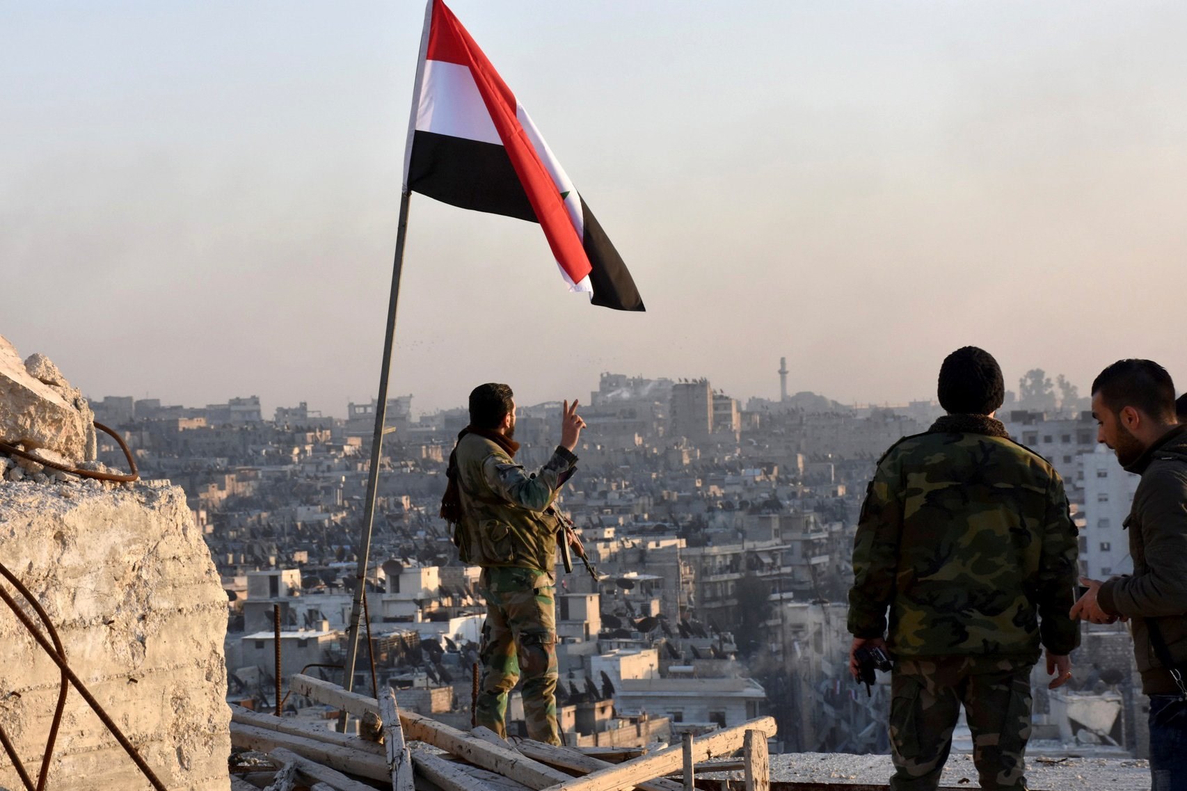 تسريح 14 ألف عسكري من الخدمة الاحتياطية في الجيش السوري