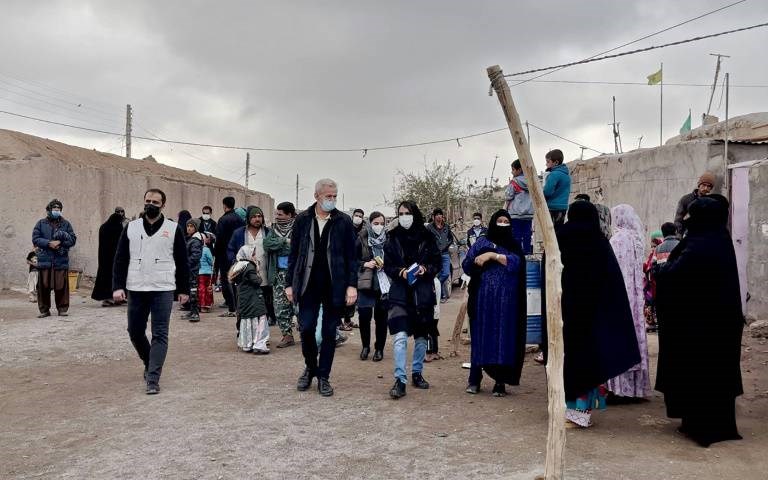 المجلس النروجي للاجئين: نحو 5000 لاجئ أفغاني يعبرون يومياً إلى إيران