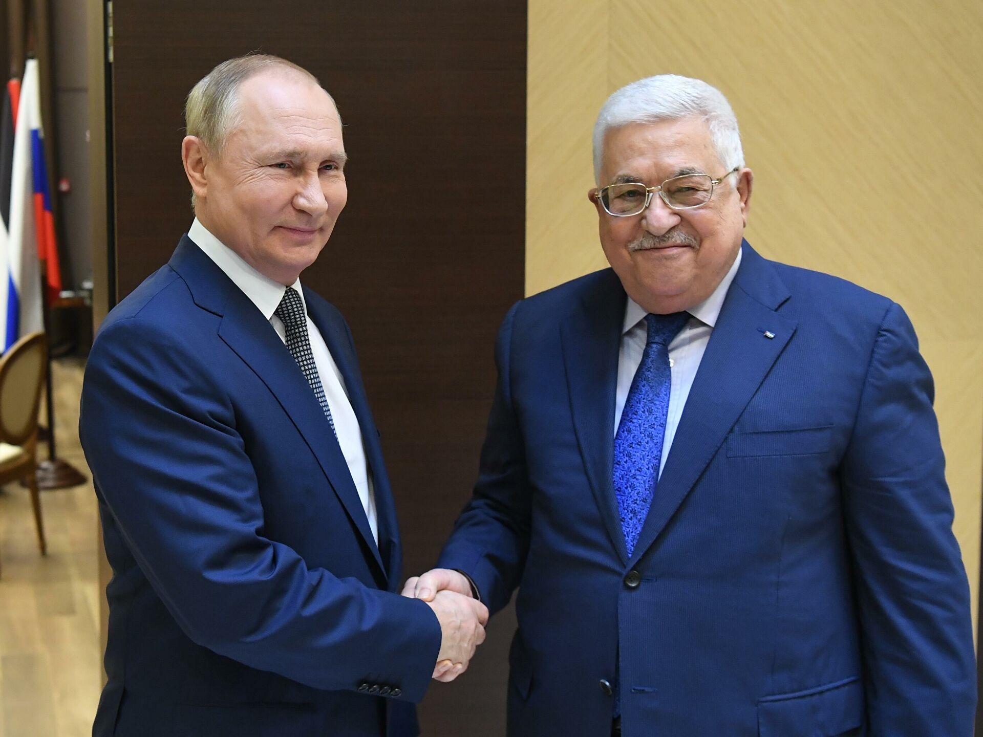 بوتين لعباس: موقف روسيا من حل القضية الفلسطينية لم يتغير