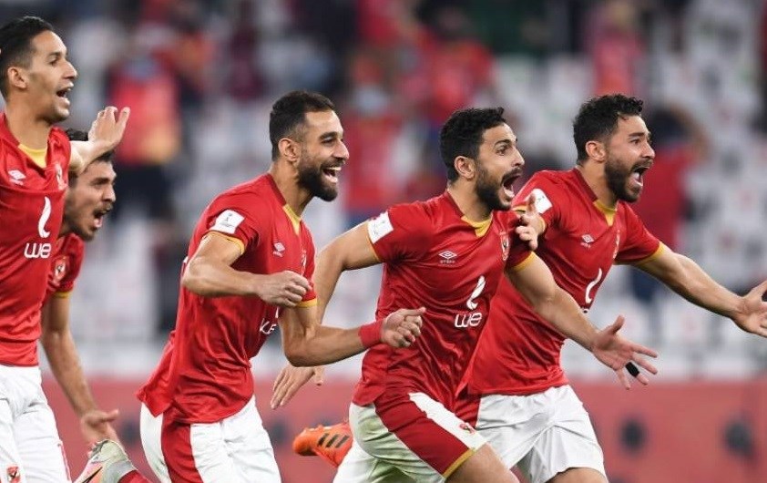 القرار لاتاحة الفرصة للفرق الثلاثة للاستعداد للمباريات الأفريقية