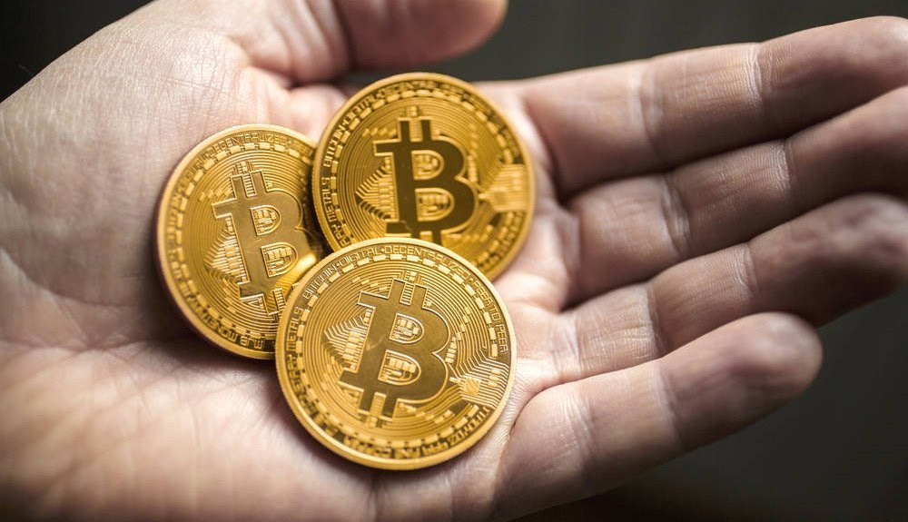 بيتكوين يتخطى العلامة النفسية بـ50 ألف دولار للمرة الأولى