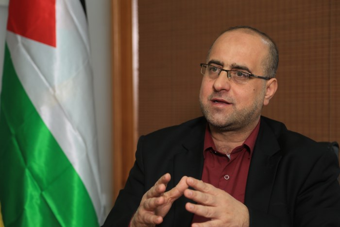 مركز الأسرى: لابد من استراتيجية داعمة لصمود الأسرى الفلسطينيين في سجون الاحتلال