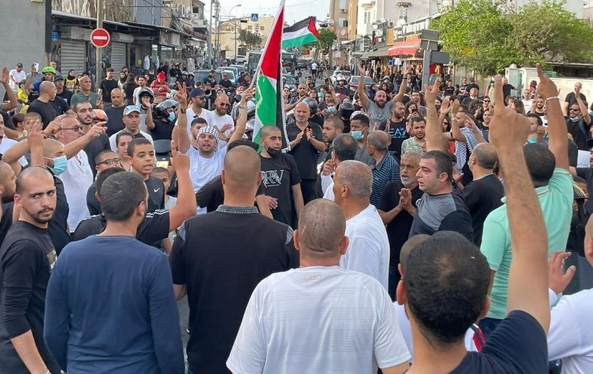 أهالي مدينة اللد يواصلون احتجاجاتهم دعماً للأقصى وضد الاعتداءات الغسرائيلية على غزة (أرشيف)
