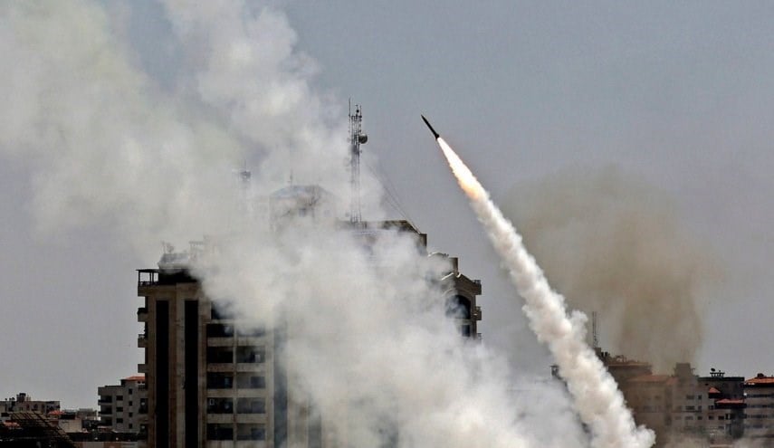 المقاومة الفلسطينية تكثف ضرباتها باتجاه مستوطنات ومواقع الاحتلال العسكرية في محيط قطاع غزة