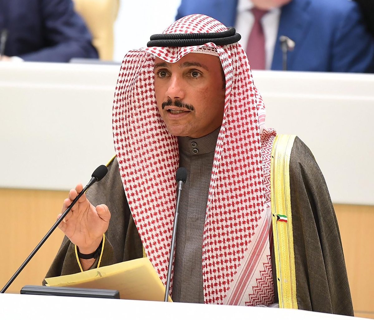 الكويت تشدد العقوبات على التطبيع... والإمارات ترسل سفينة إلى إيلات