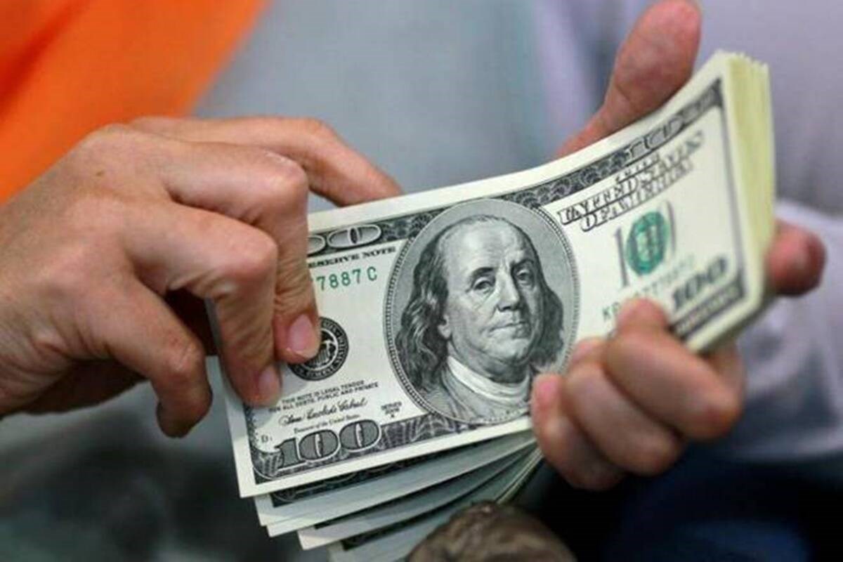انخفض الدولار إلى 109.335 ين لأول مرة منذ الرابع من آب/أغسطس