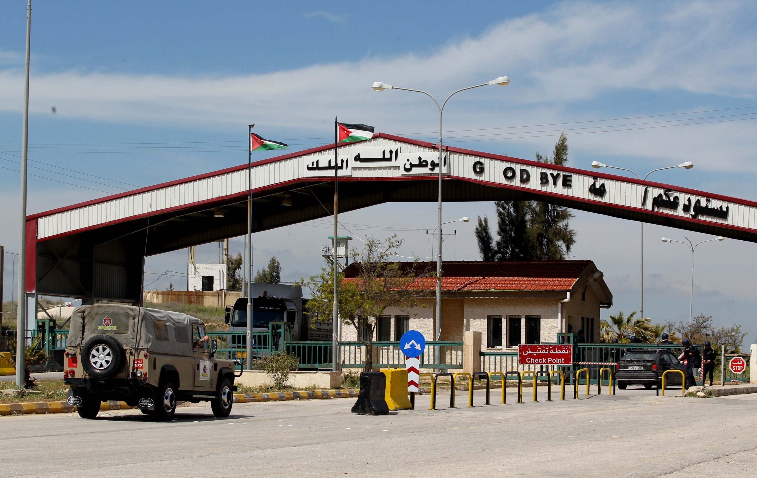 الأردن يعيد فتح الحدود مع سوريا عبر مركز حدود جابر الأربعاء المقبل