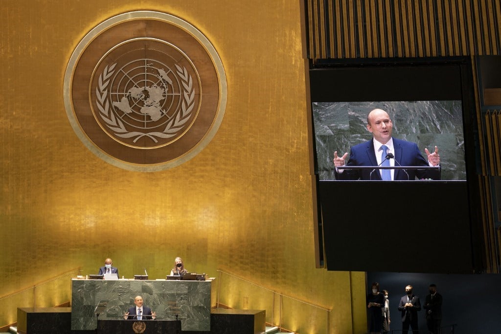 نفتالي بينيت يلقي كلمة أمام الجمعية العامة للأمم المتحدة 27 أبلول / سبتمبر 2021 (أ ف ب).