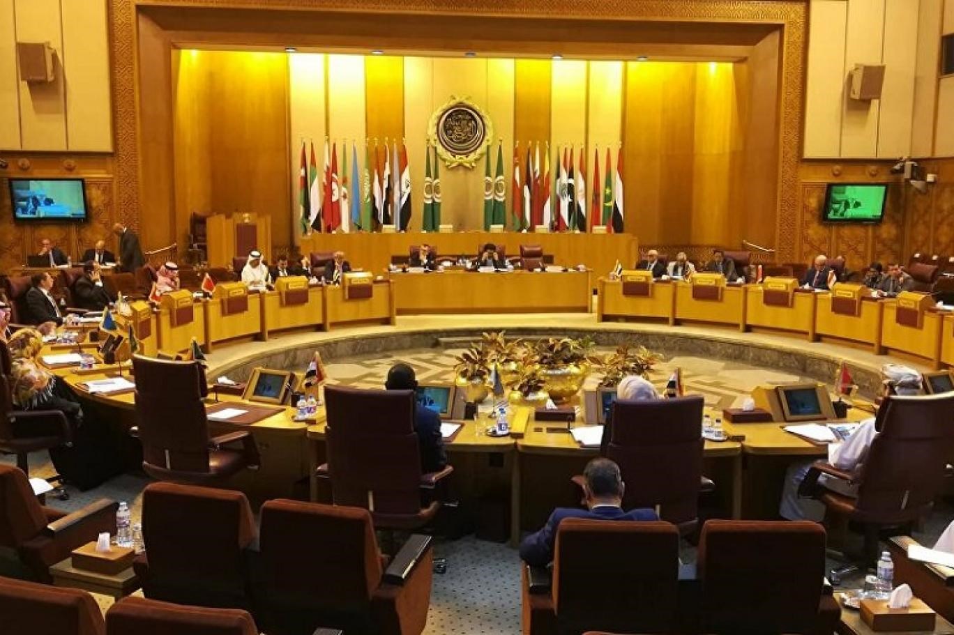 الوثيقة شدّدتْ على أنّ الجزائر ستعمل بكلّ قوّتها على توحيد الصفّ العربيّ
