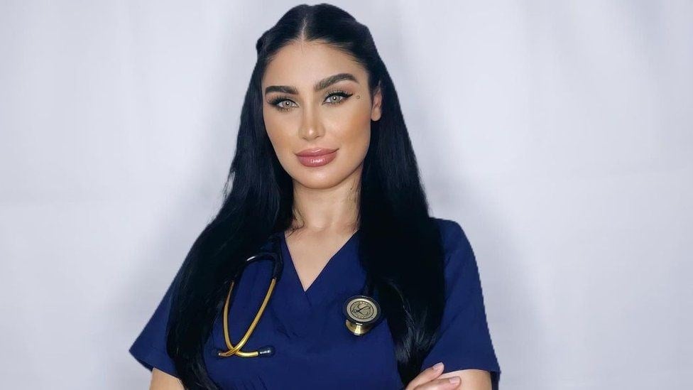 ملكة جمال بريطانيا: أميركا منعتني من دخولها لأن أصولي سوريا