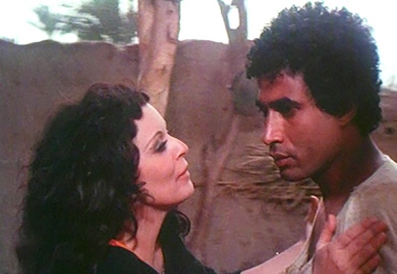 سعاد حسني وأحمد زكي في فيلم 