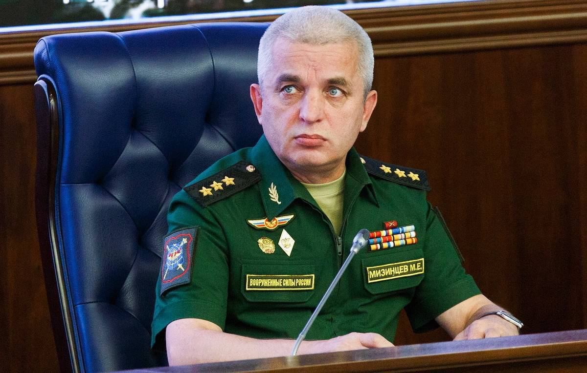  رئيس المركز الوطني لإدارة شؤون الدفاع ميخائيل ميزينتسيف
