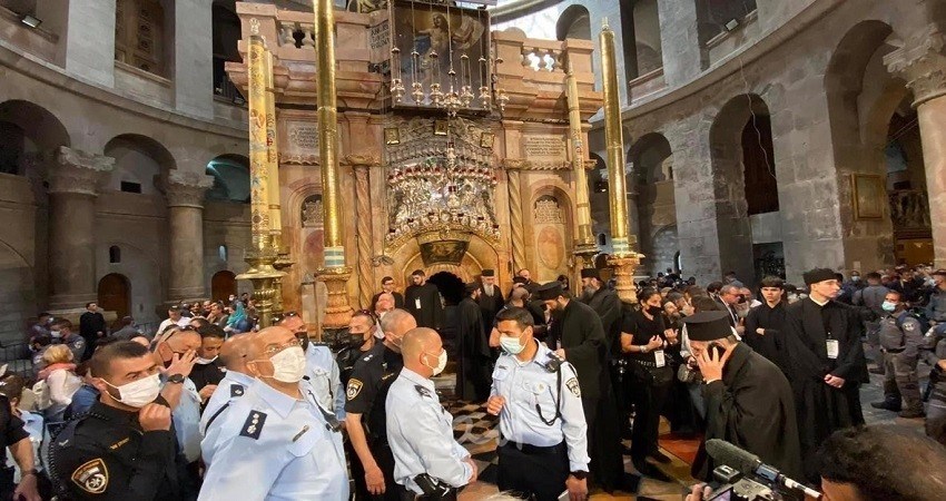 الجبهة الشعبية لتحرير فلسطين تدين ممارسات الاحتلال في كنيسة القيامة