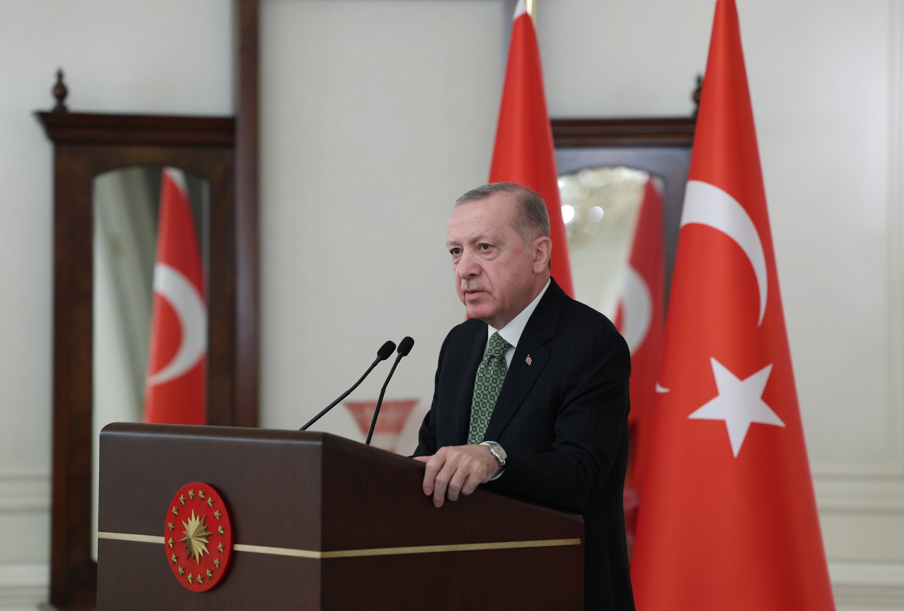 إردوغان: سنعود بالعلاقات مع السعودية لمرحلة أفضل من السابق وندين الهجمات على أراضيها