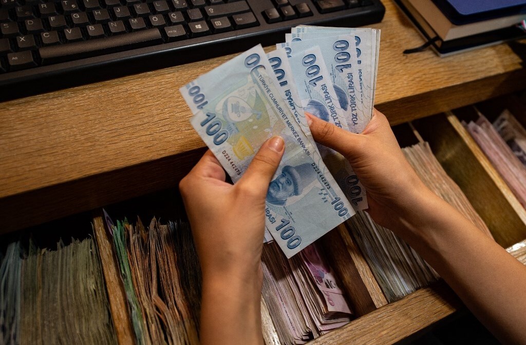 التضخم يلامس 70% في تركيا ويعيق أردوغان