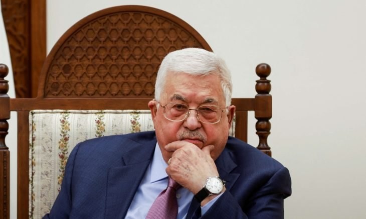 مصادر فلسطينية: عباس يعتزم إجراء تغيير حكومي في وقتٍ قريب