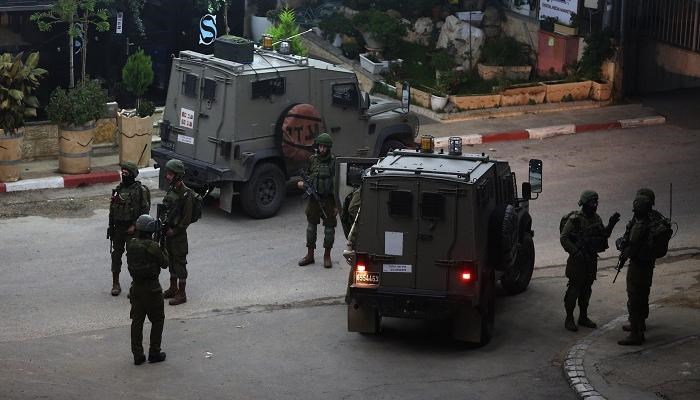 شهيد وإصابات خلال اقتحام قوات الاحتلال طمون وطوباس في الضفة الغربية