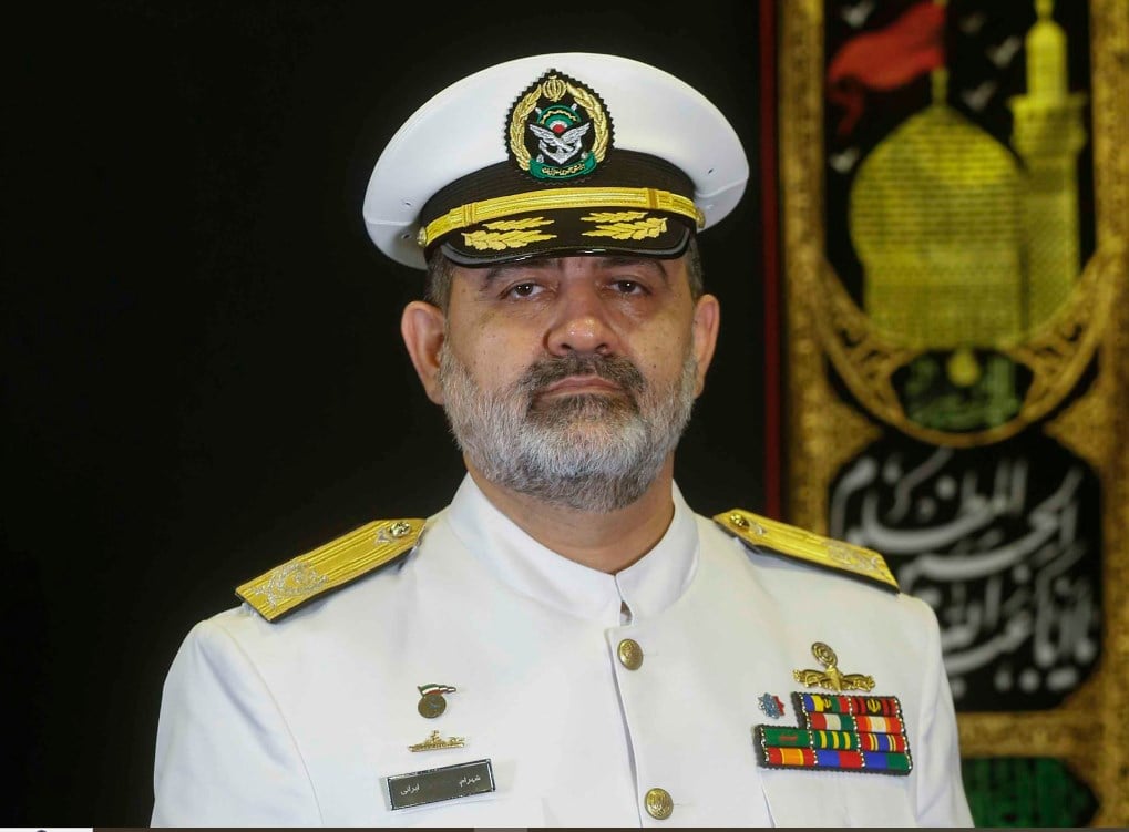  الأدميرال شهرام إيراني قائد القوات البحرية للجيش الإيراني