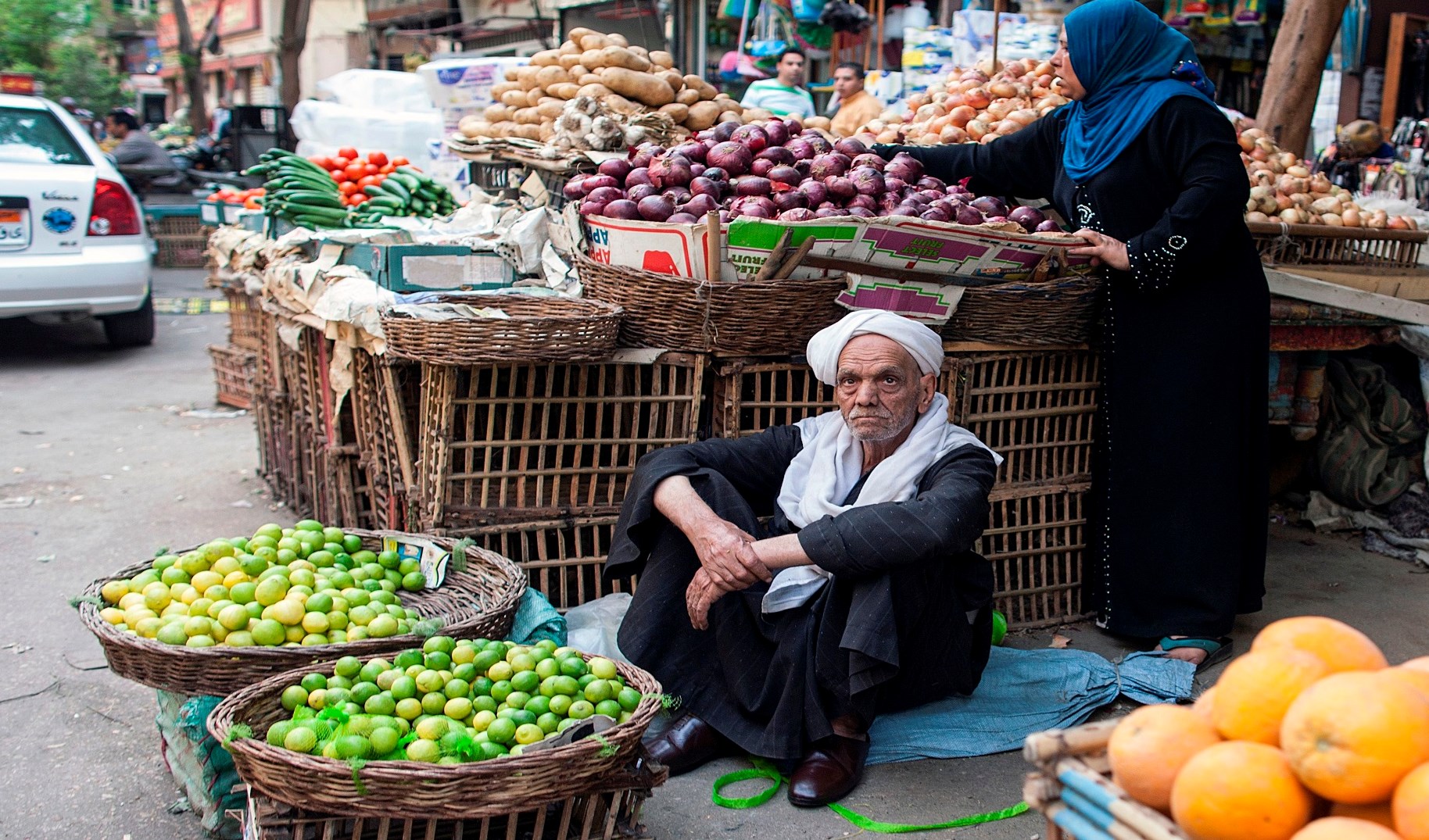 بعد ارتفاع سعر الدولار.. ارتفاع أسعار أهم سلعة في مصر