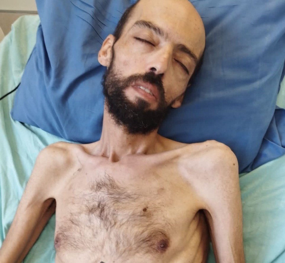 يواجه عواودة خطر الموت في كل لحظة حسب محاميته 
