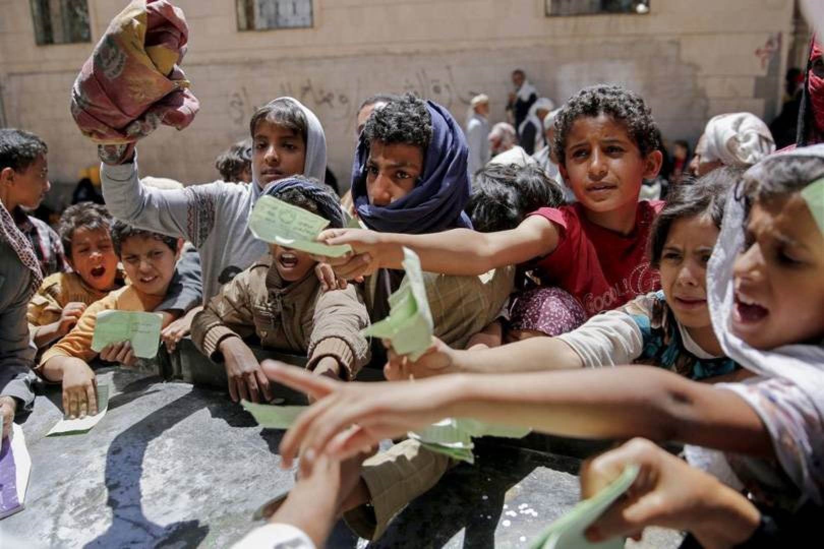 الشعب اليمني يعاني من وضع إنساني مأساوي للعام الثامن على التوالي (أرشيف)