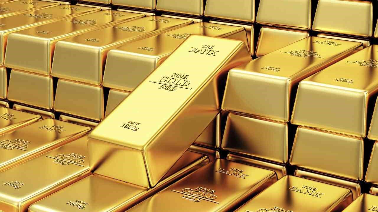 صعود الدولار يدفع الذهب صوب أكبر خسارة أسبوعية منذ شهرين