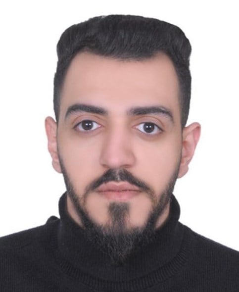 المواطن السعودي حسن آل ربيع