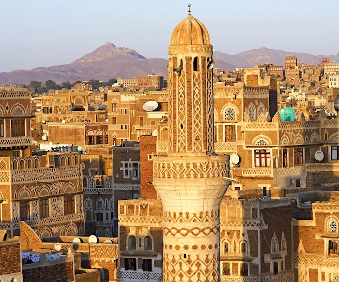 حكومة صنعاء: بريطانيا تحاول جاهدة إعاقة وعرقلة جهود السلام في اليمن حكومة صنعاء: بريطانيا تحاول جاهدة إعاقة وعرقلة جهود السلام في اليمن