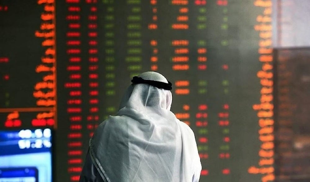 تراجع معظم بورصات الخليج متأثرةً بانخفاض أسعار النفط