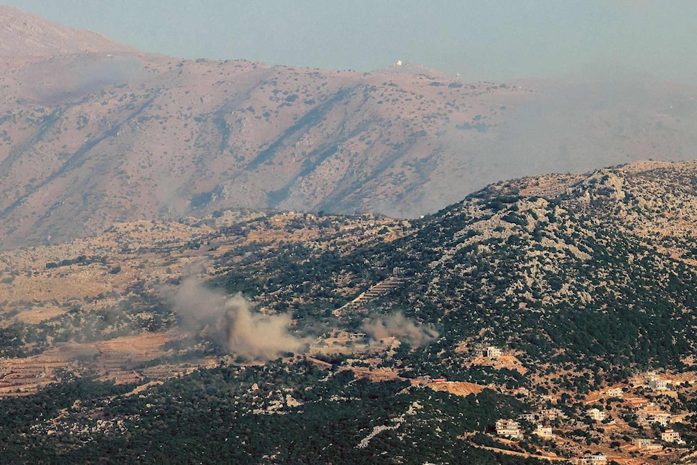 الاحتلال يستهدف نصب الشهيد سليماني وخراج بلدات عند الحدود اللبنانية