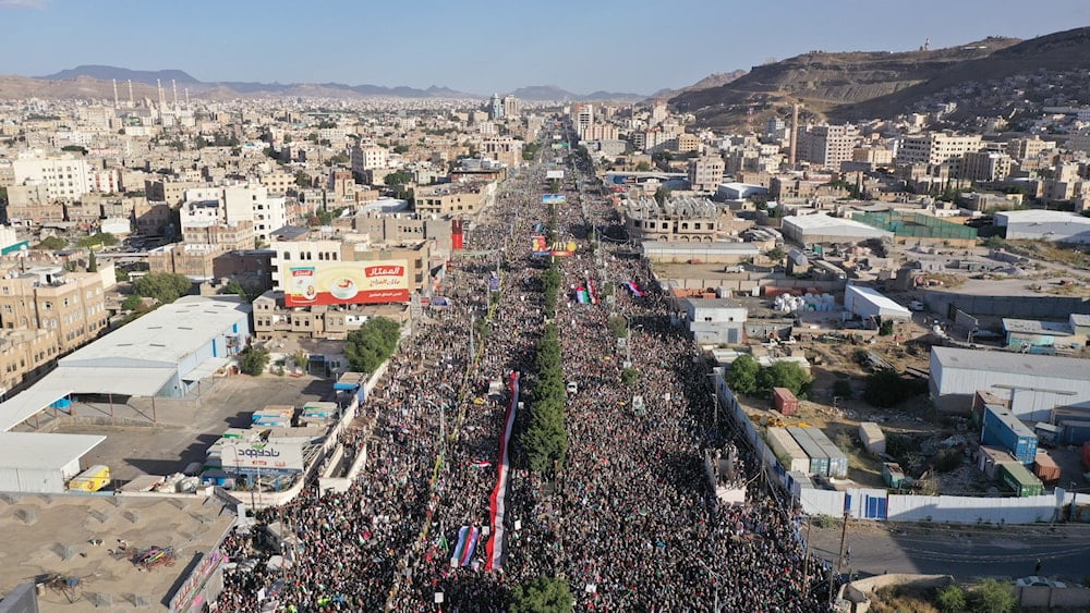 اليمن يشهد مسيرات حاشدة تأييداً ودعماً للفلسطينيين