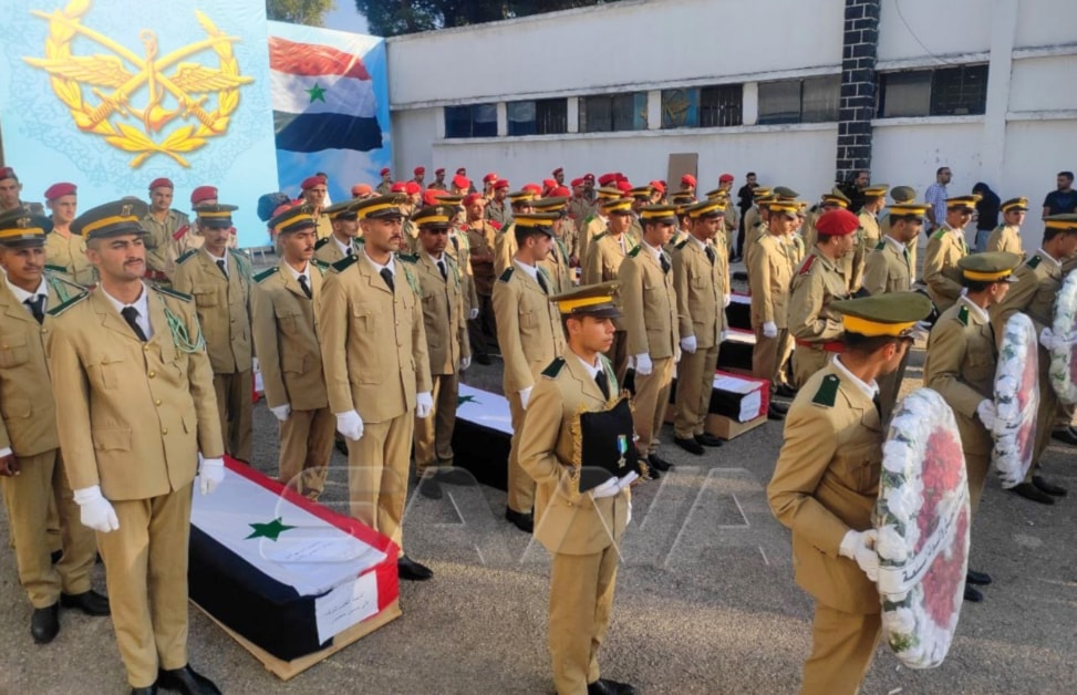 سوريا تشيع شهداء تفجير حمص الإرهابي.. ووزير الدفاع: نحن ندفع ثمن عزتنا