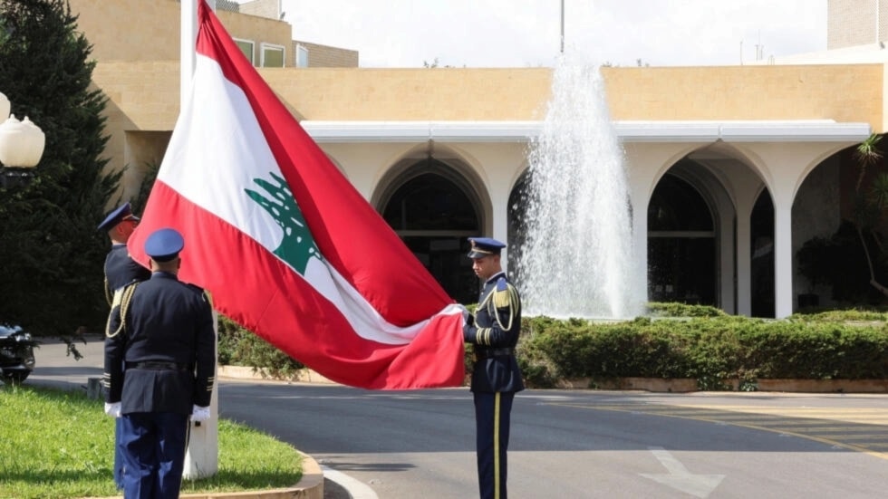 أحزاب وقيادات لبنانية تدين استهداف فريق الميادين