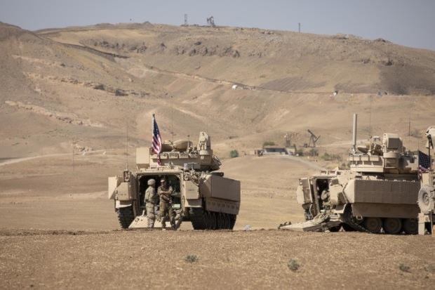 عناصر من القوات الأميركية في الحسكة شرقي سوريا (أرشيف)