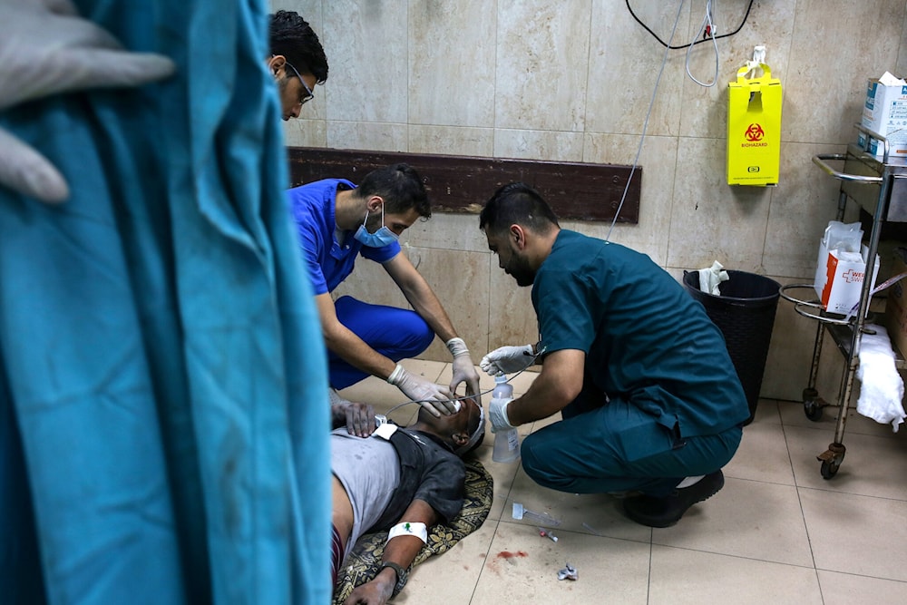 10569 شهيداً في غزة.. والاحتلال يقصف محيط المستشفى الإندونيسي