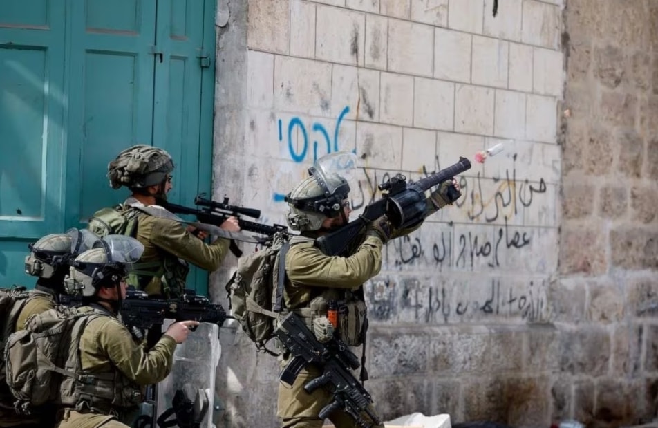 حماس: حديث نتنياهو بشأن مهاجمة السلطة تؤكّد نيته استهداف الفلسطينيين في غزة والضفة