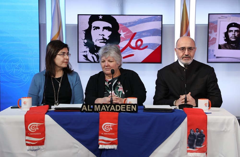 مراسم توقيع شبكة الميادين الإعلامية اتفاقية مع المناضلة الأممية، ألييدا غيفارا، تشمل تقديم برنامج تلفزيوني