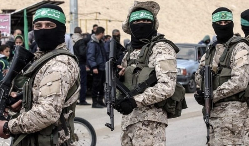 باتت حماس محط أنظار كل العالم.