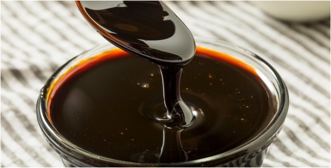 تعرف على كيفية صناعة دبس الخروب