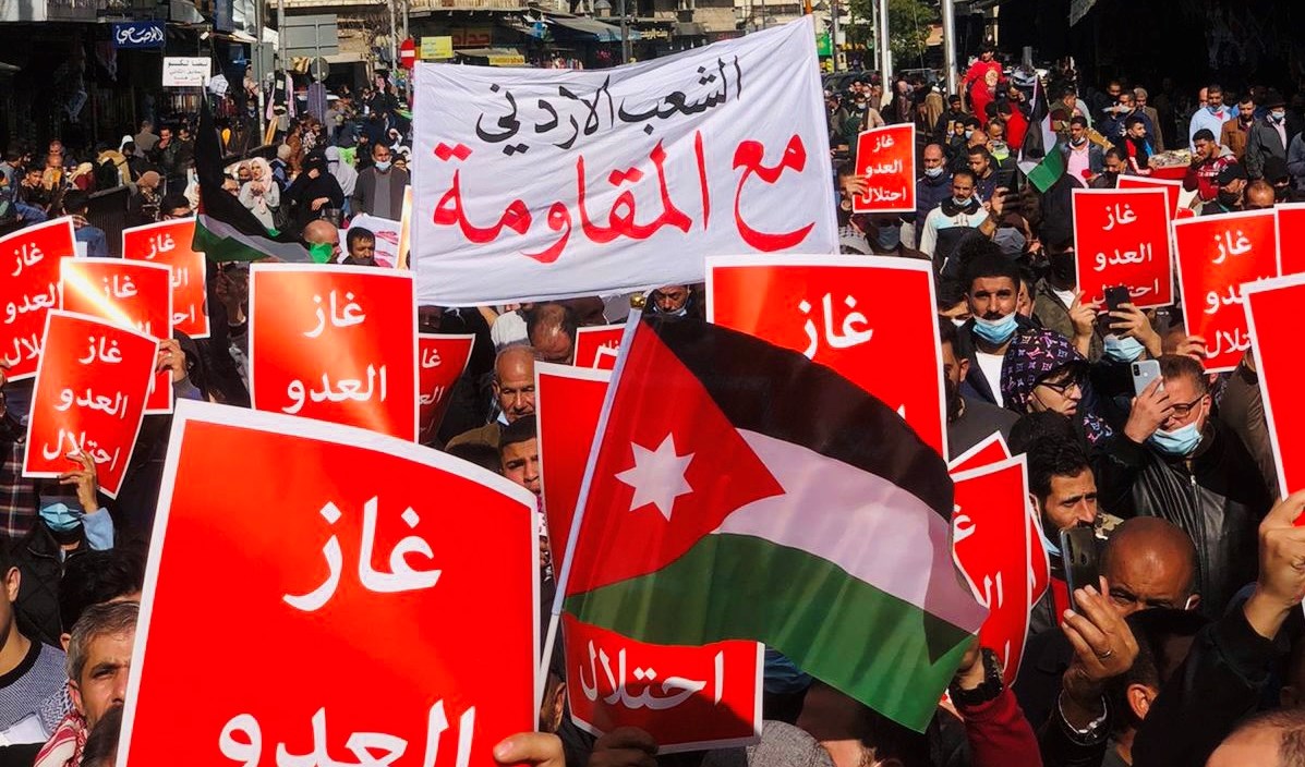 بيان لـ 212 شخصية أردنية يطالب القيادة بالصمود و رفض ضغوط المشاركة في منتدى النقب