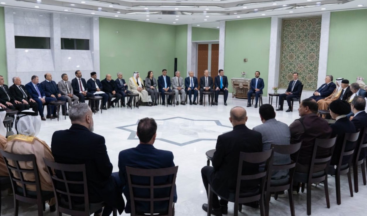 رؤساء وأعضاء الوفود البرلمانية العربية تلتقي الرئيس السوري في دمشق