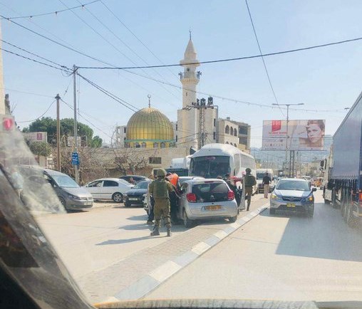 المستوطنان الإسرائيليان قتلا داخل السيارة المستهدفة في حوارة بالضفة الغربية