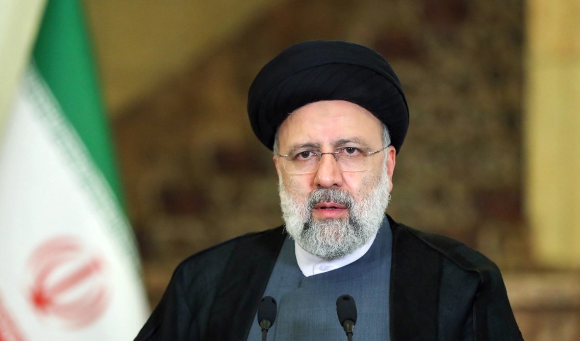 رئيسي: على الأميركيين أن يكفوا عن احتقار الشعوب