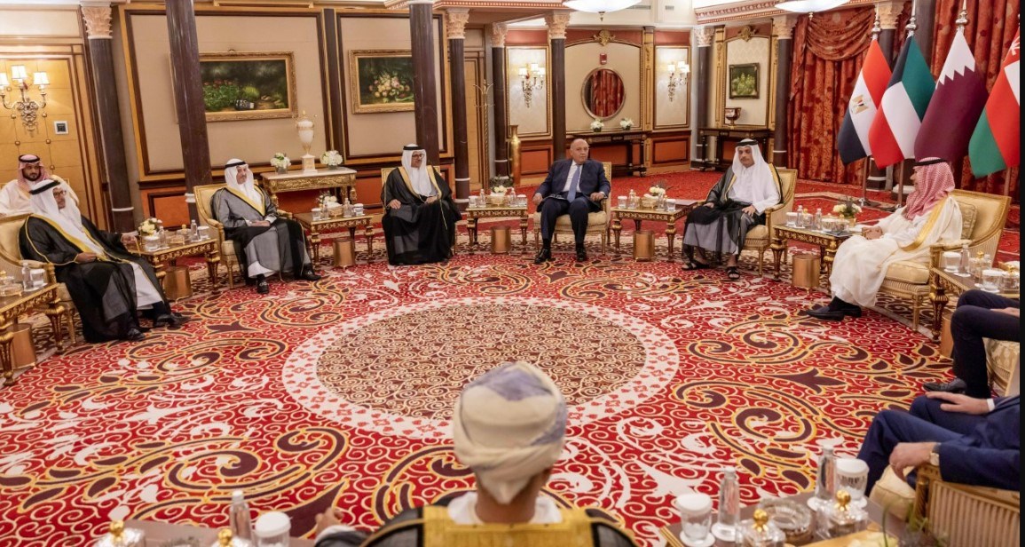بيان الاجتماع العربي التشاوري يطالب بوحدة سوريا وإعادتها لمحيطها العربي