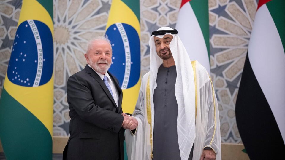 الرئيس البرازيلي يلتقي نظيره الإماراتي في أبوظبي